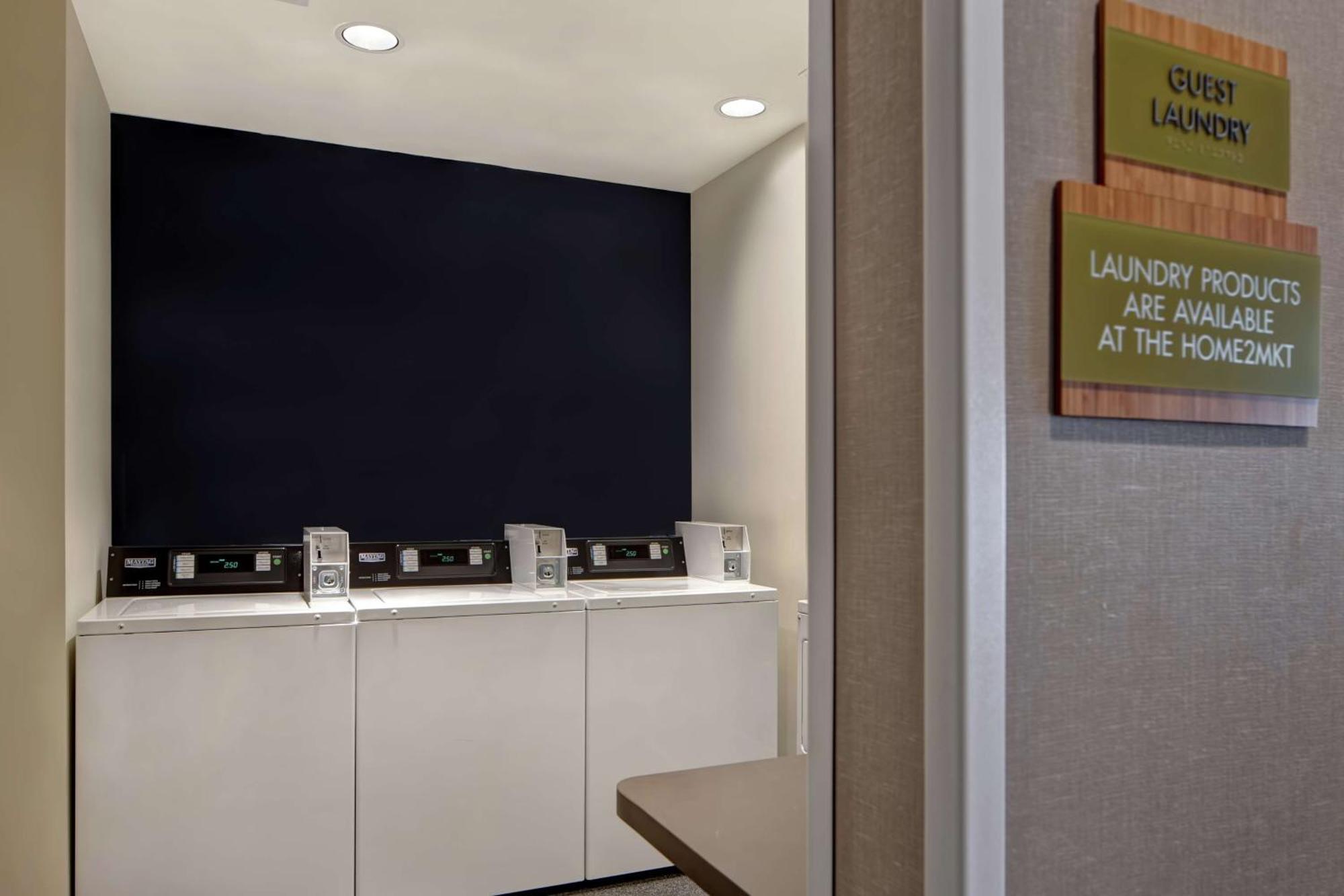 Home2 Suites By Hilton Charlotte Uptown Экстерьер фото