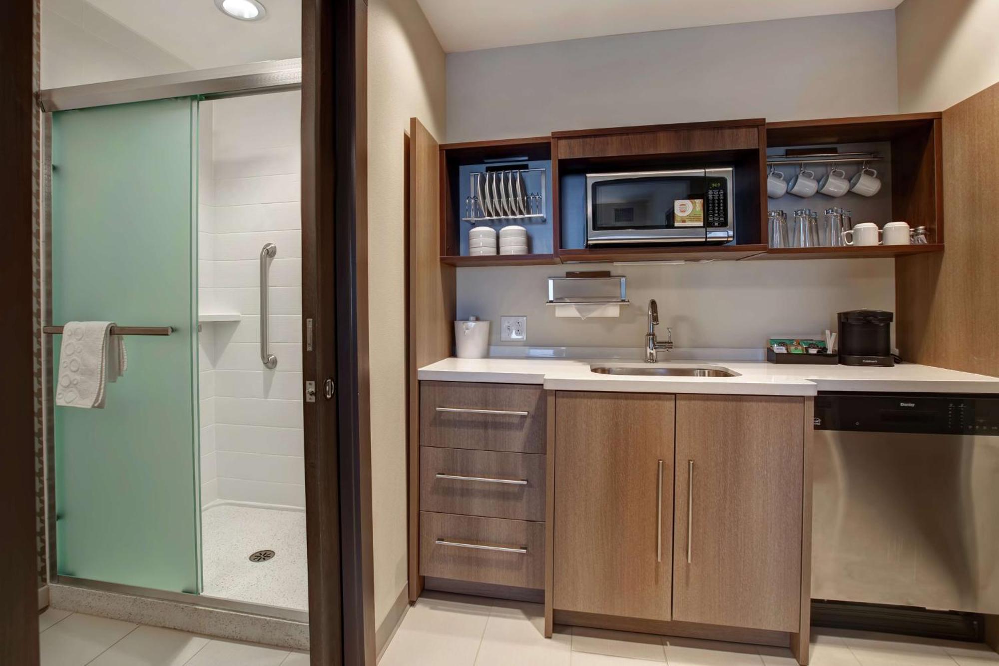 Home2 Suites By Hilton Charlotte Uptown Экстерьер фото