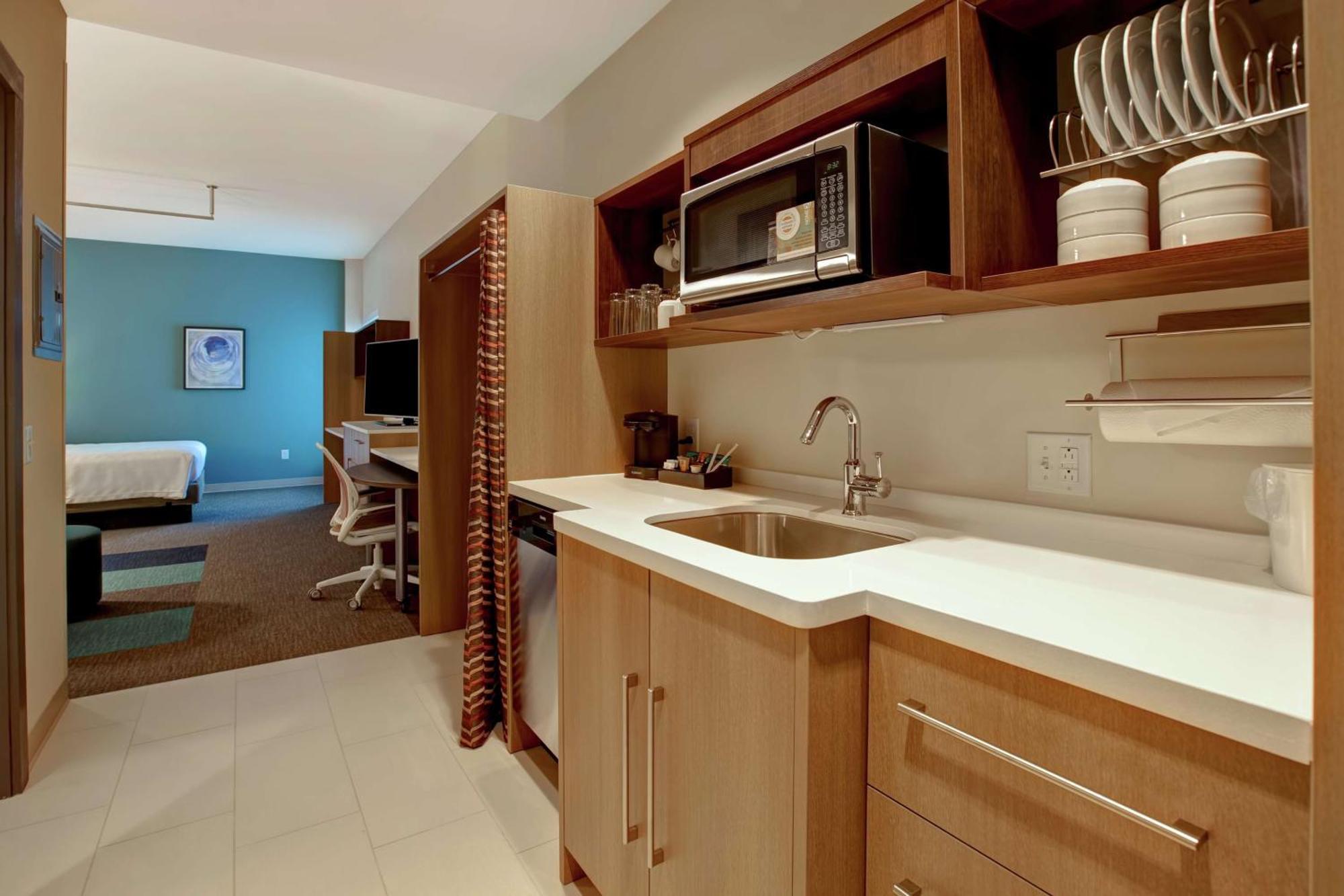 Home2 Suites By Hilton Charlotte Uptown Экстерьер фото
