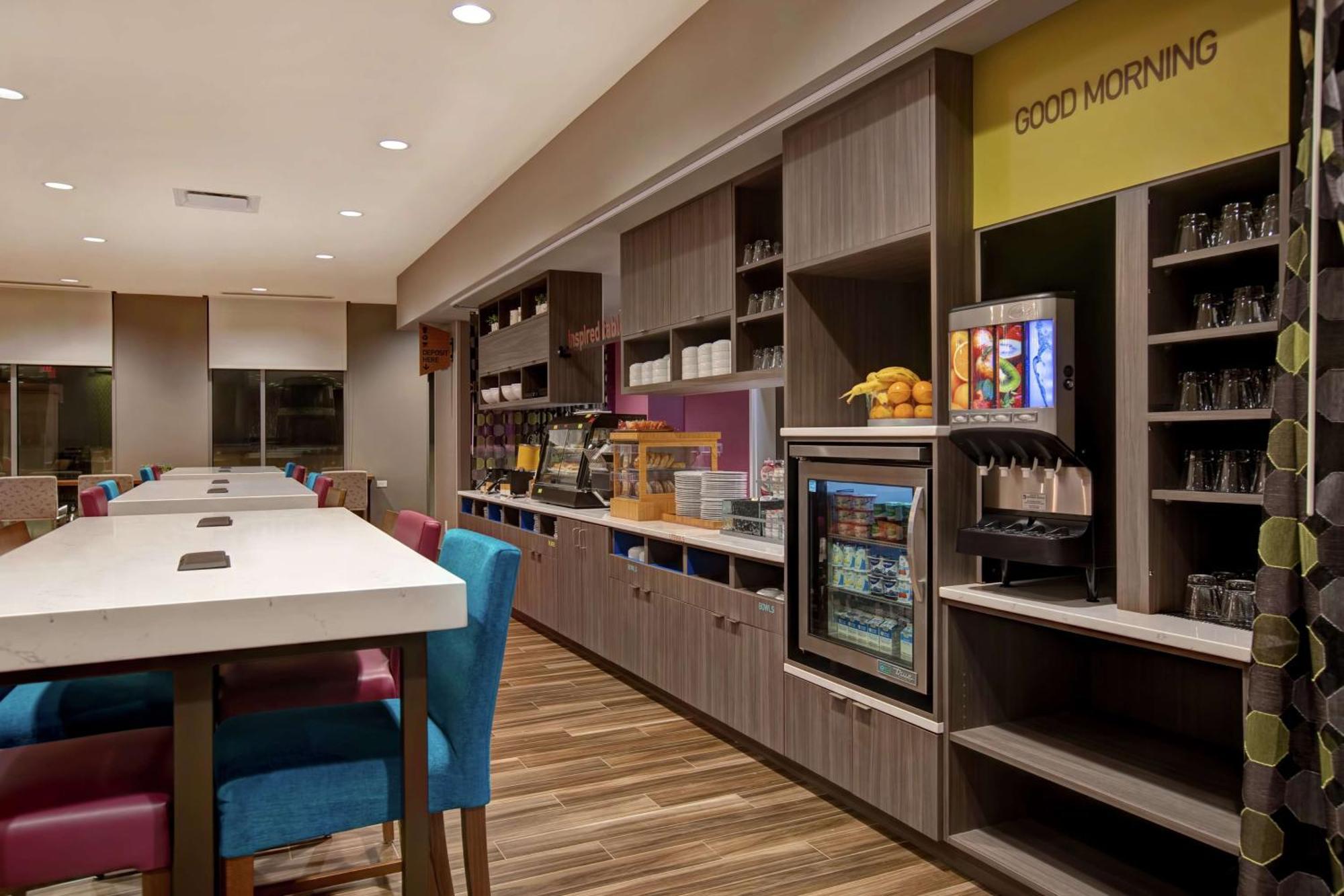 Home2 Suites By Hilton Charlotte Uptown Экстерьер фото