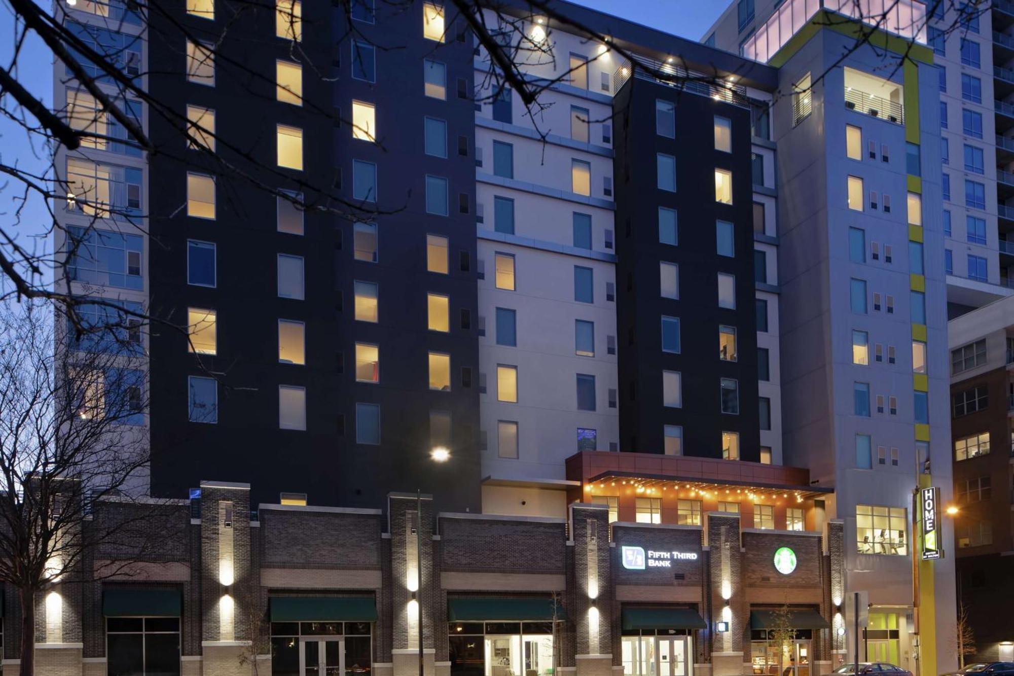 Home2 Suites By Hilton Charlotte Uptown Экстерьер фото