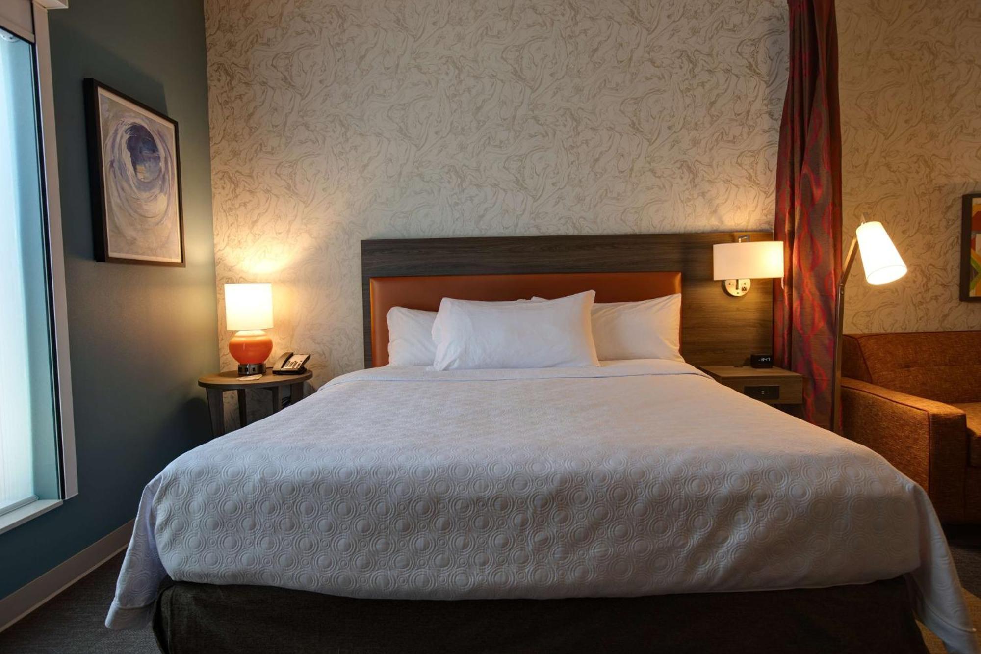 Home2 Suites By Hilton Charlotte Uptown Экстерьер фото